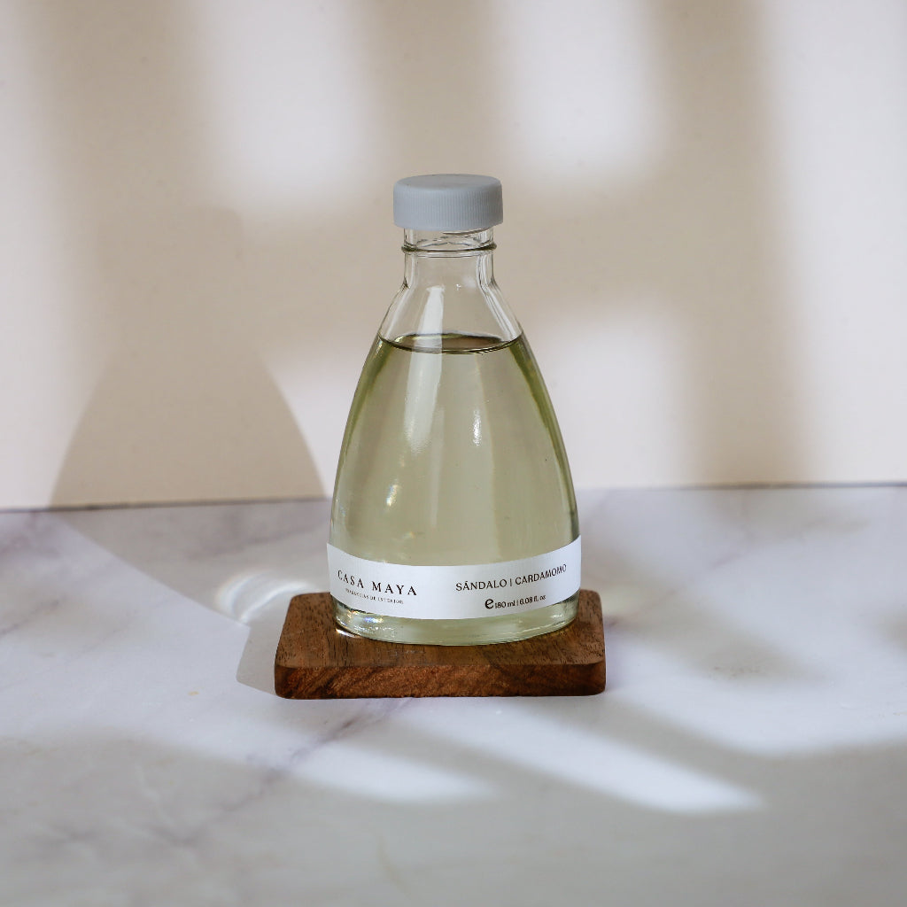 Difusor Mikado 02 – Sándalo & Cardamomo